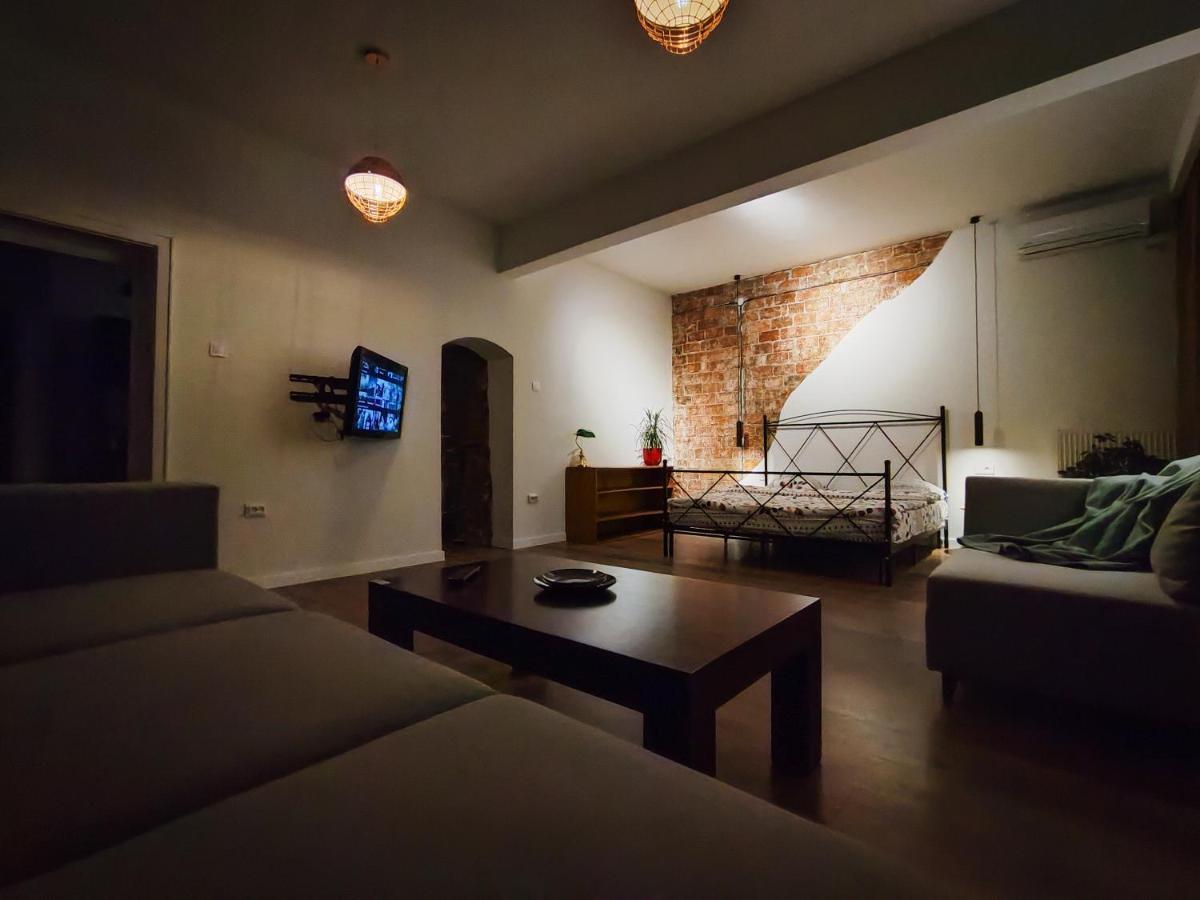 普里什蒂纳Urban Cozy Retreat公寓 外观 照片